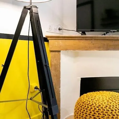 アパート Le Lemon : Au Coeur Du Centre Historique ディジョン